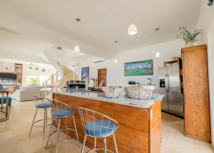 The Fox - Waterfront, 2 Private Pools, Own Boat With Captain, Free Shuttle Villa *