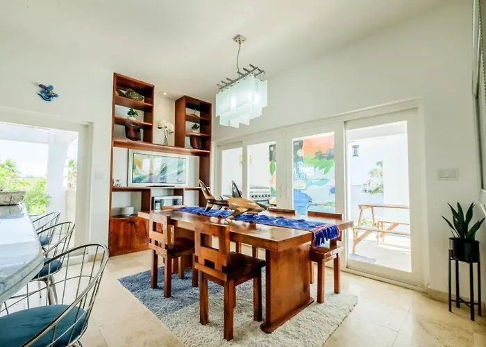 Villa The Fox - Waterfront, 2 Private Pools, Own Boat With Captain, Free Shuttle San Pedro (Ambergris Caye)