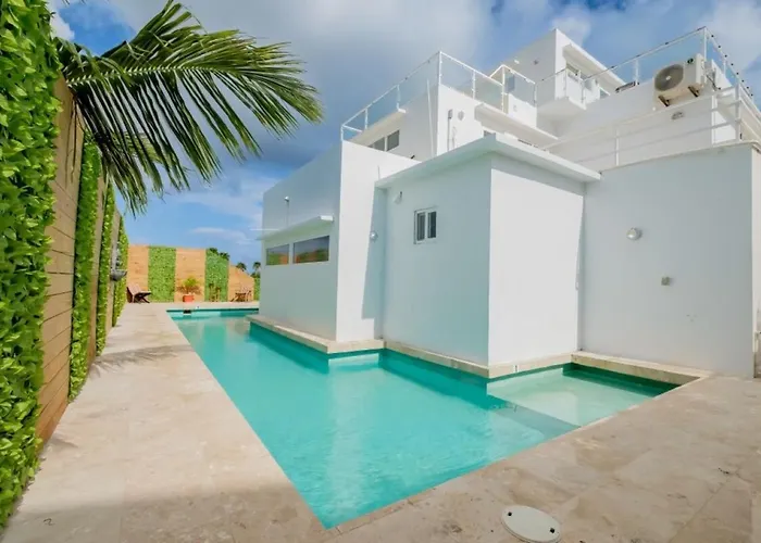 Villa The Fox - Waterfront, 2 Private Pools, Own Boat With Captain, Free Shuttle San Pedro (Ambergris Caye)