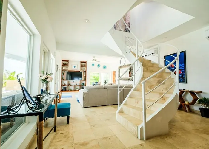 The Fox - Waterfront, 2 Private Pools, Own Boat With Captain, Free Shuttle