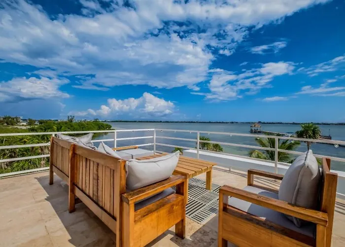 The Fox - Waterfront, 2 Private Pools, Own Boat With Captain, Free Shuttle Villa *