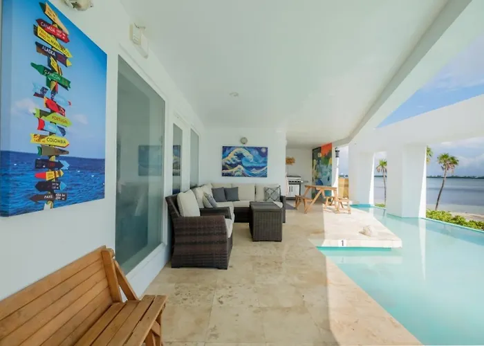 Villa The Fox - Waterfront, 2 Private Pools, Own Boat With Captain, Free Shuttle